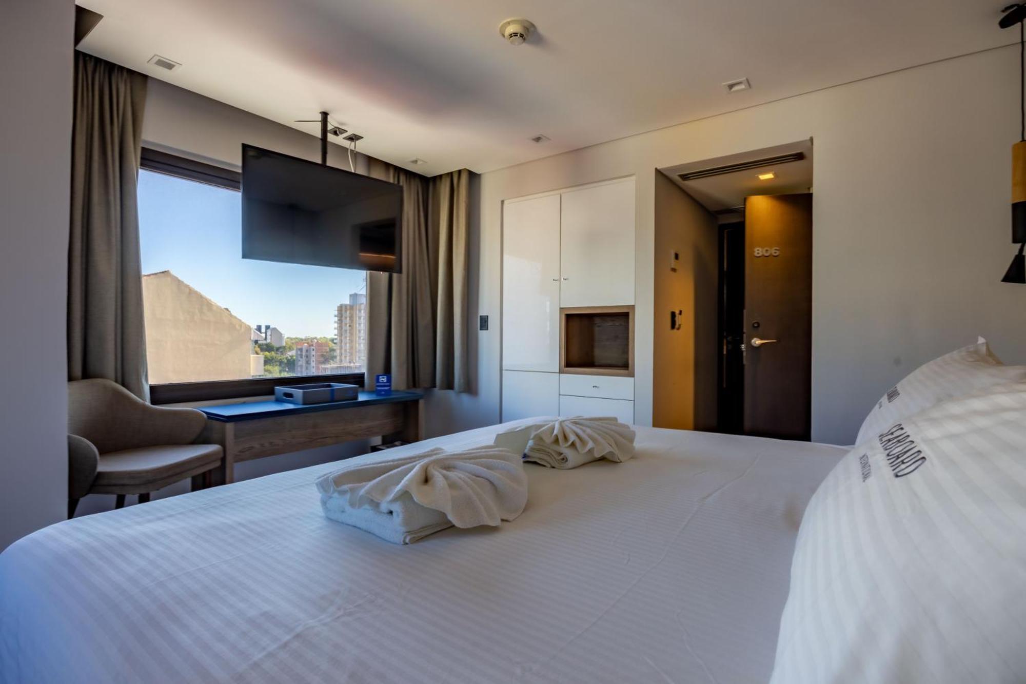 New Seaboard Hotel