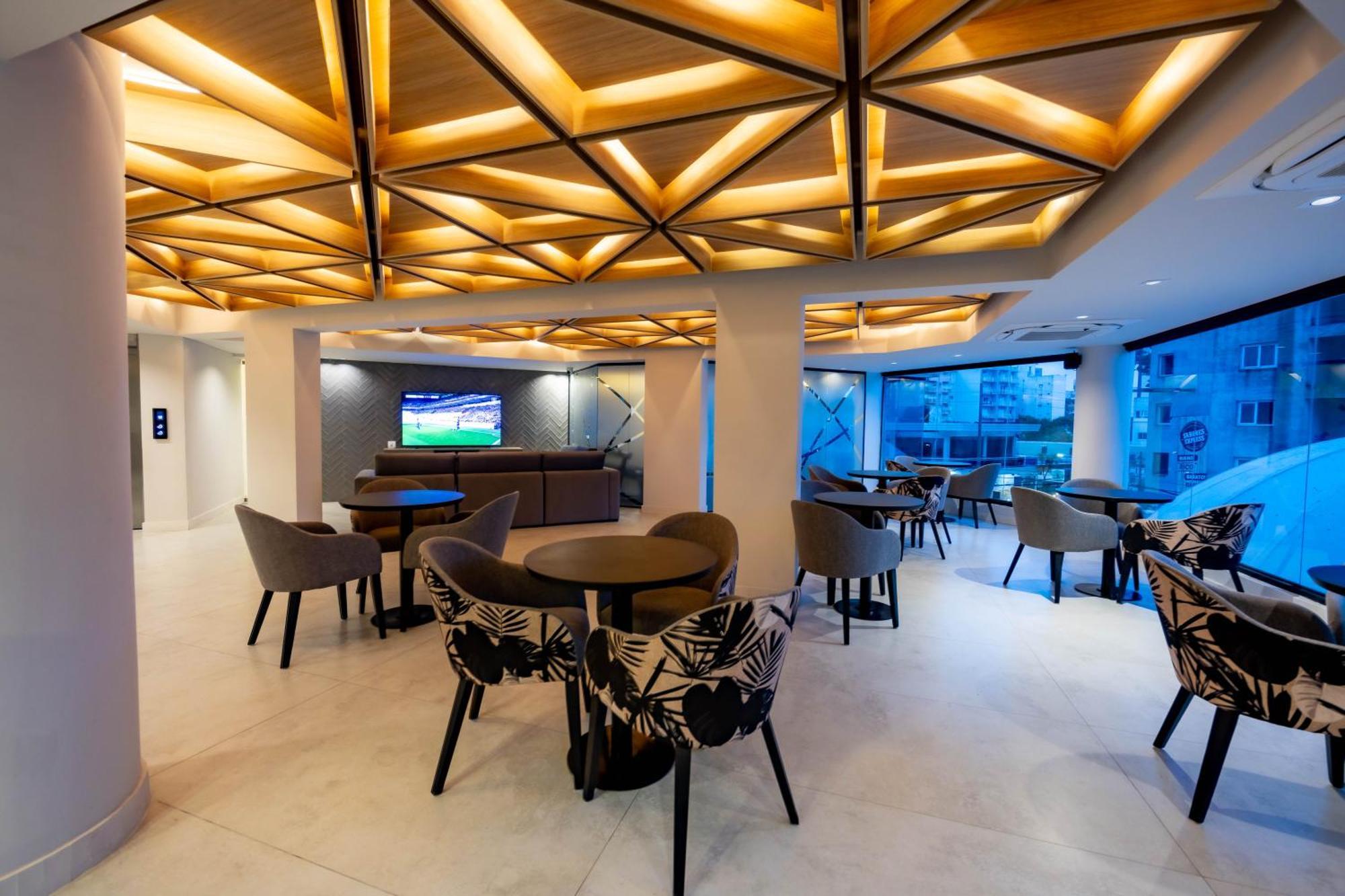 New Seaboard Hotel